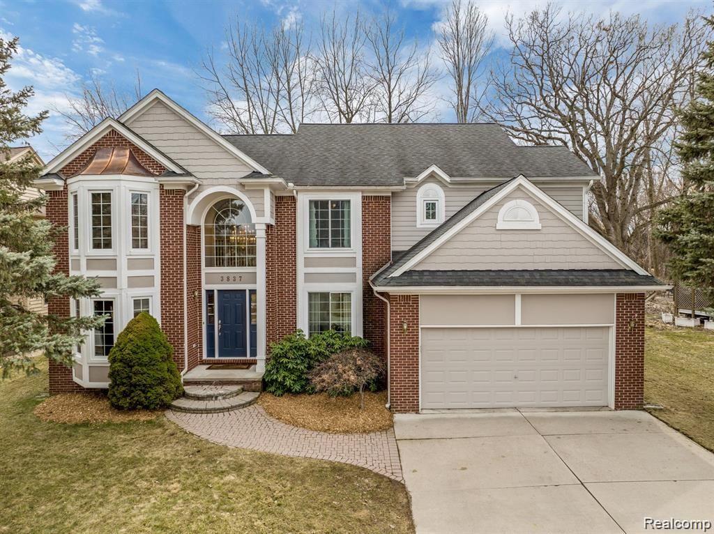 3837 Beechcrest Road Rochester Hills, MI 48309 - Photo 2 of 24