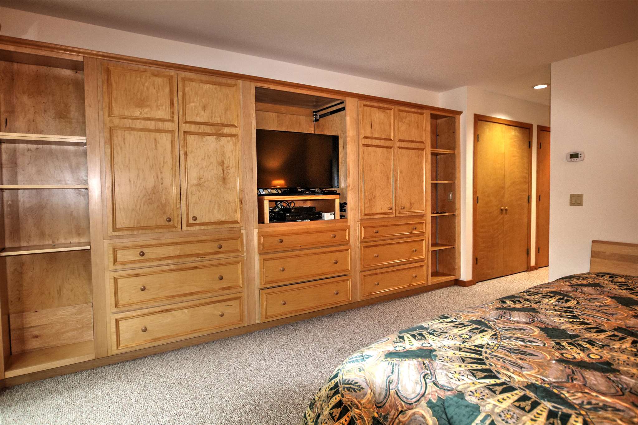 635 Field Road, Unit 77 Stowe, VT 05672 - Photo 15 of 40
