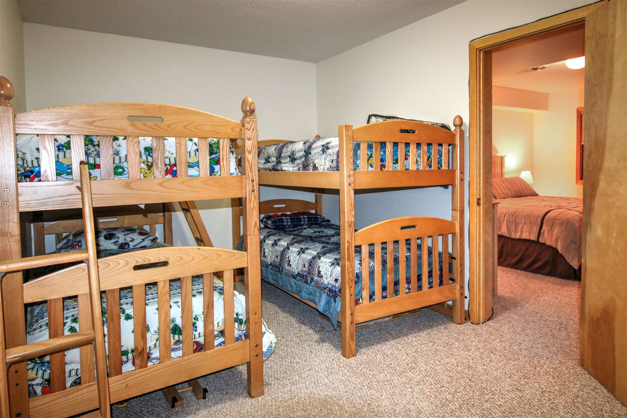 635 Field Road, Unit 77 Stowe, VT 05672 - Photo 25 of 40