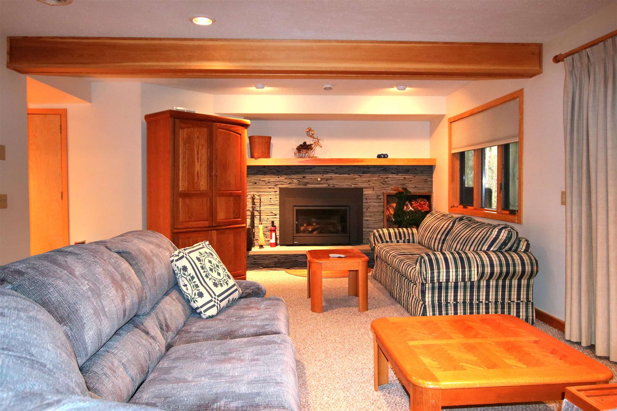 635 Field Road, Unit 77 Stowe, VT 05672 - Photo 27 of 40