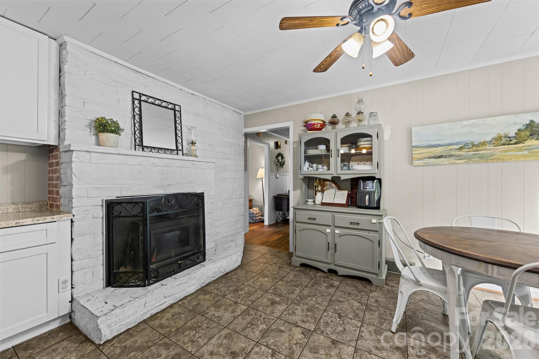 11 Old Mill Road Mars Hill, NC 28754 - Photo 7 of 29