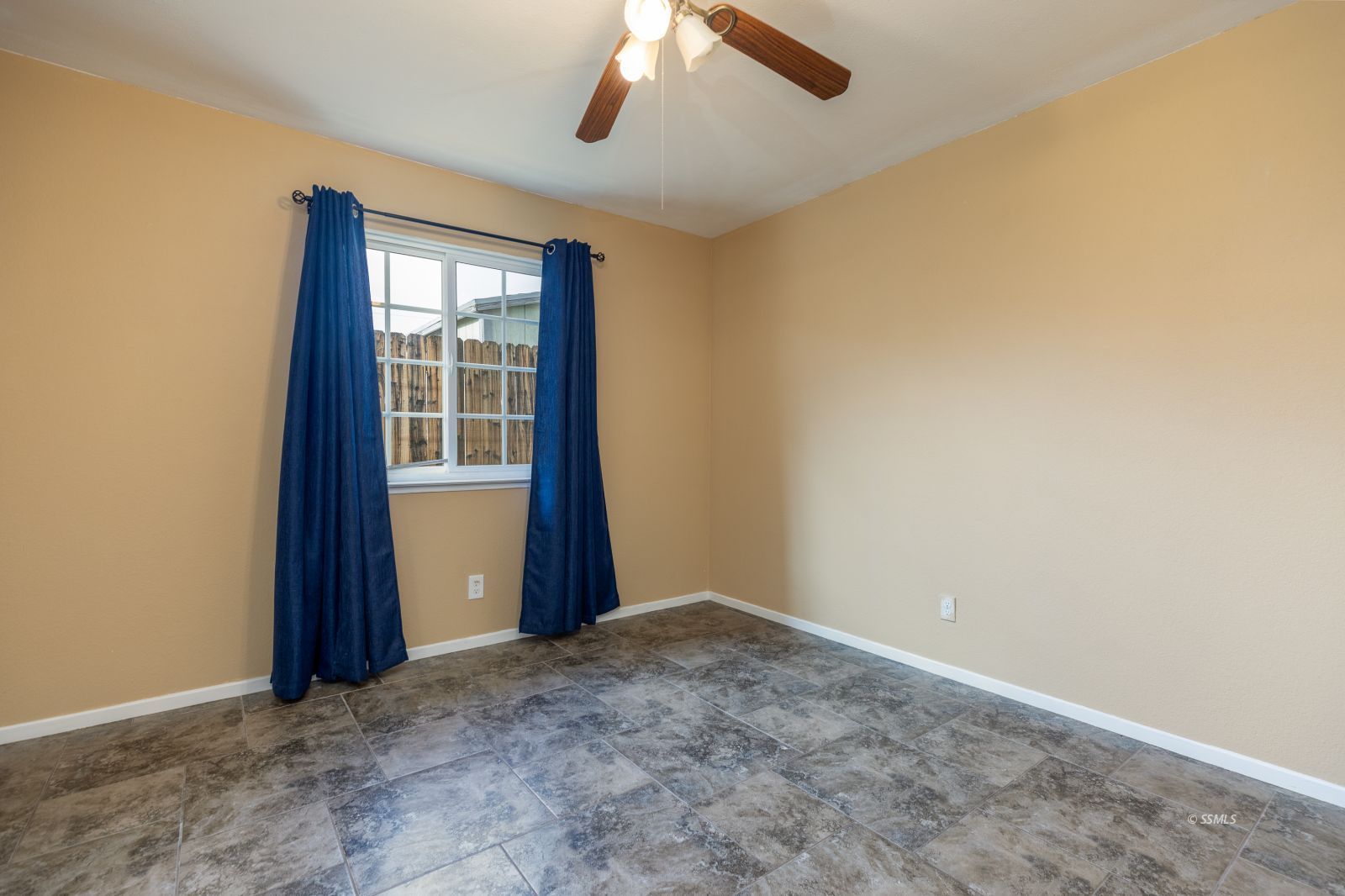 308 South Fountain Street Ridgecrest, CA 93555 - Photo 22 of 30