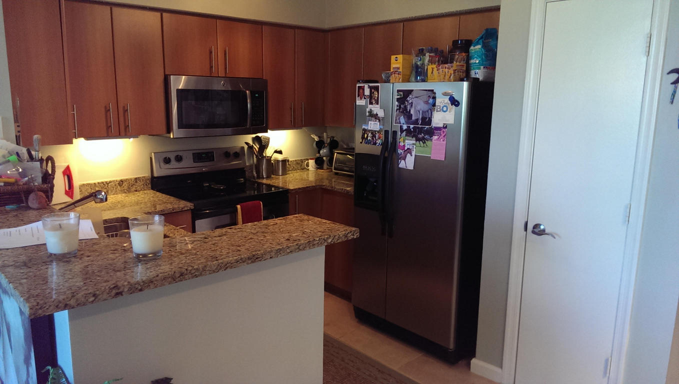 1385 Crystal Way, Unit P Delray Beach, FL 33444 - Photo 5 of 10 5