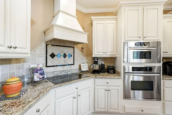 $1,175,000 | 113 Creek Side Court, Bristol, TN 37620