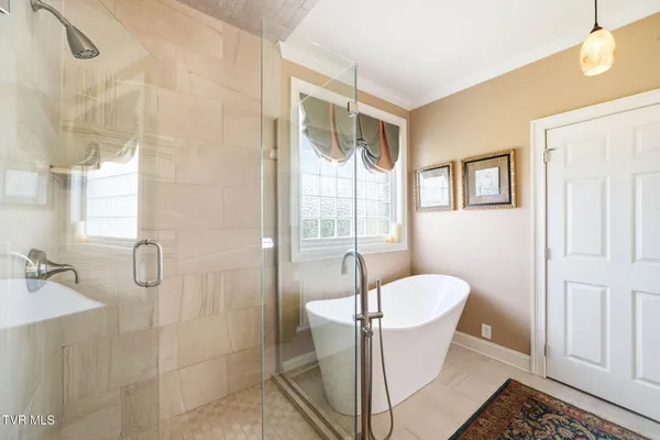 $1,175,000 | 113 Creek Side Court, Bristol, TN 37620