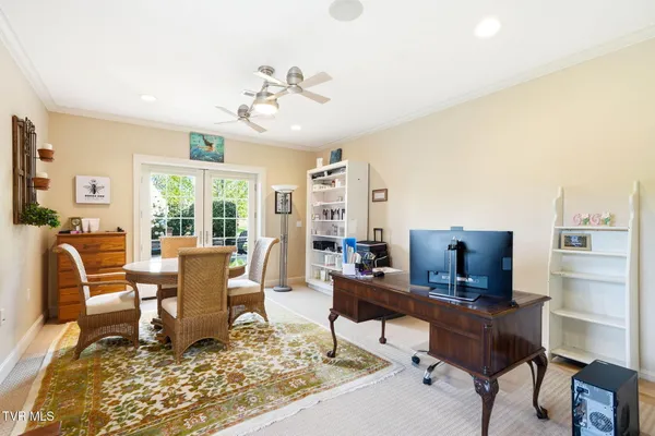 $1,175,000 | 113 Creek Side Court, Bristol, TN 37620
