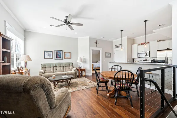 $1,175,000 | 113 Creek Side Court, Bristol, TN 37620