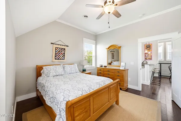$1,175,000 | 113 Creek Side Court, Bristol, TN 37620