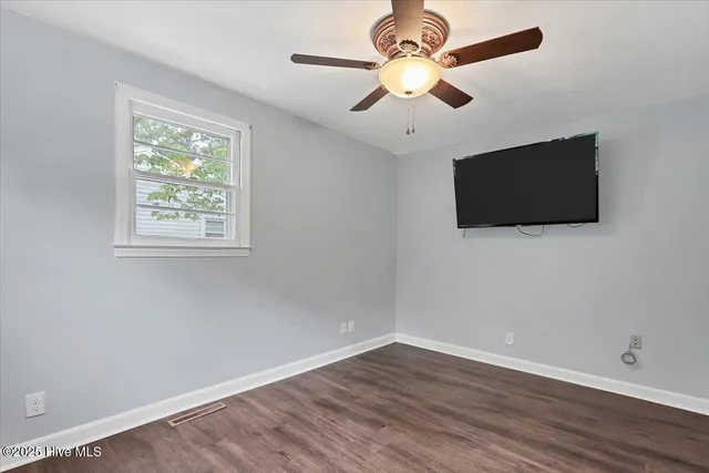 $521,000 | 825 North Saylor Street, Southern Pines, NC 28387