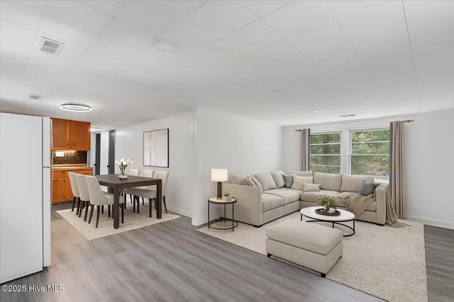 $521,000 | 825 North Saylor Street, Southern Pines, NC 28387