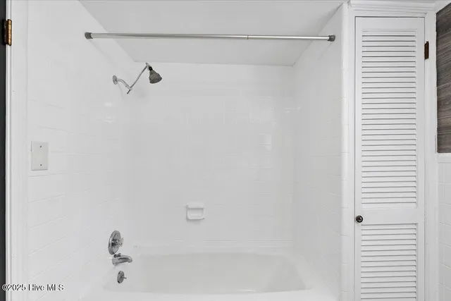 $521,000 | 825 North Saylor Street, Southern Pines, NC 28387