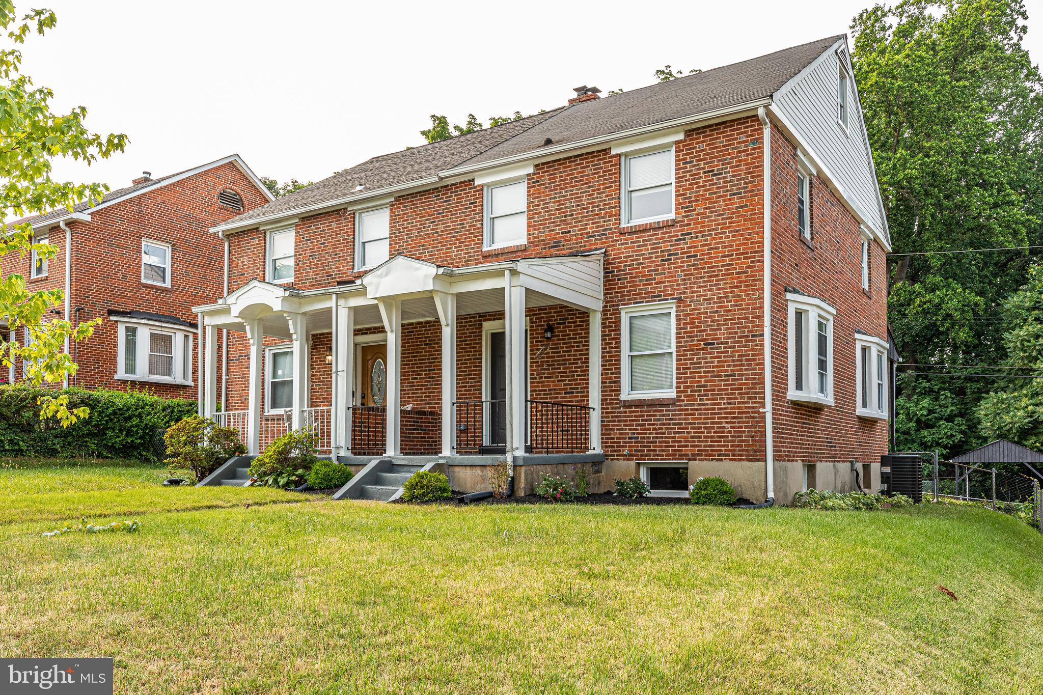 4510 Rokeby Road Baltimore, MD 21229 - Photo 3 of 35