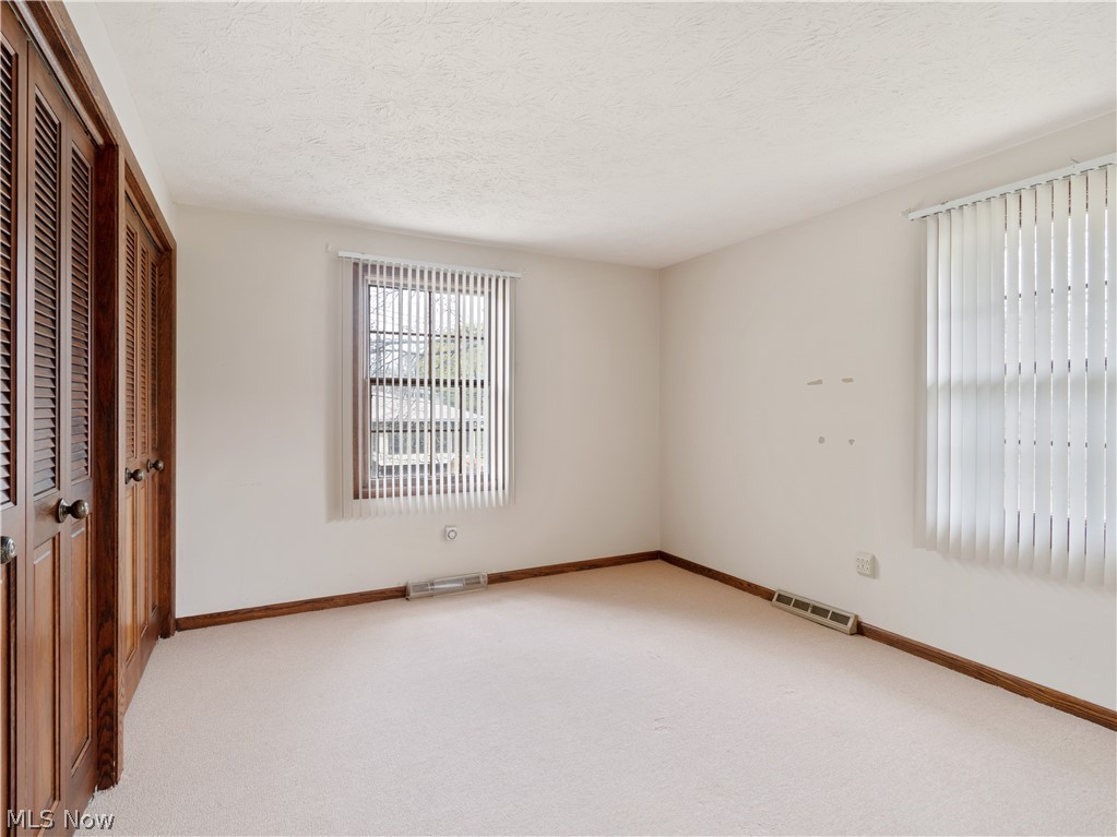 1809 Dexter Road Northeast Massillon, OH 44646 - Photo 20 of 35 Gallery Image 20