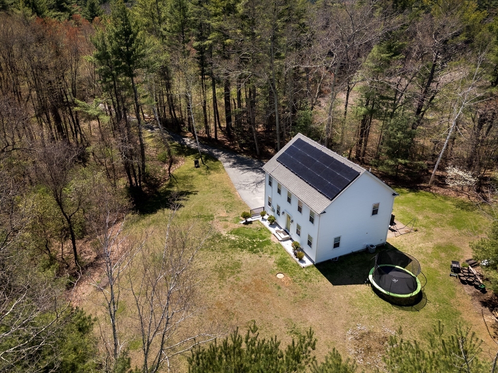 72 New Braintree Road West Brookfield, MA 01585 - Photo 4 of 34