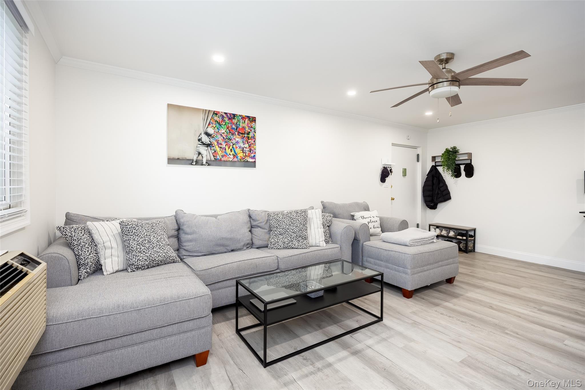 200 Merrick Road, Unit F Amityville, NY 11701 - Photo 16 of 32