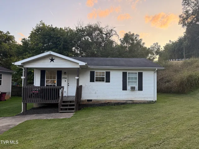 $204,000 | 1704 Orlando Drive, Johnson City, TN 37601