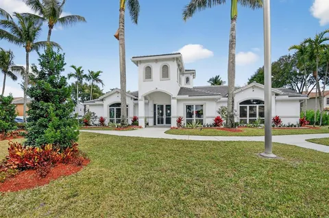 $785,000 | 4795 South Classical Boulevard, Delray Beach, FL 33445