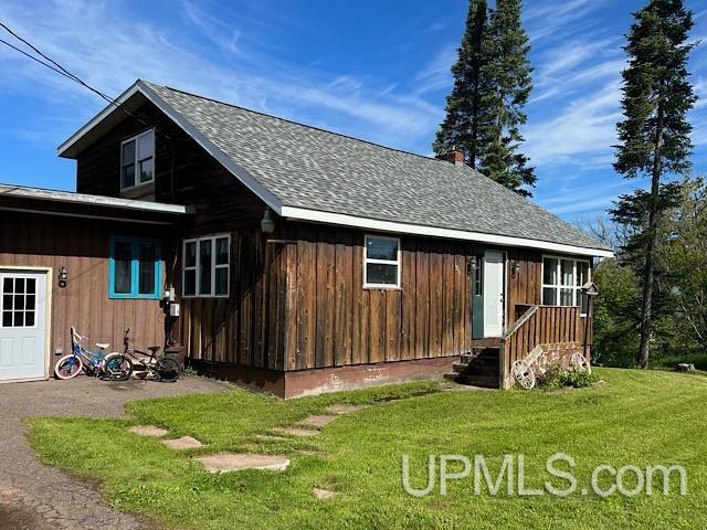 1011 Ridge Road Mass City, MI 49948 - Photo 2 of 35