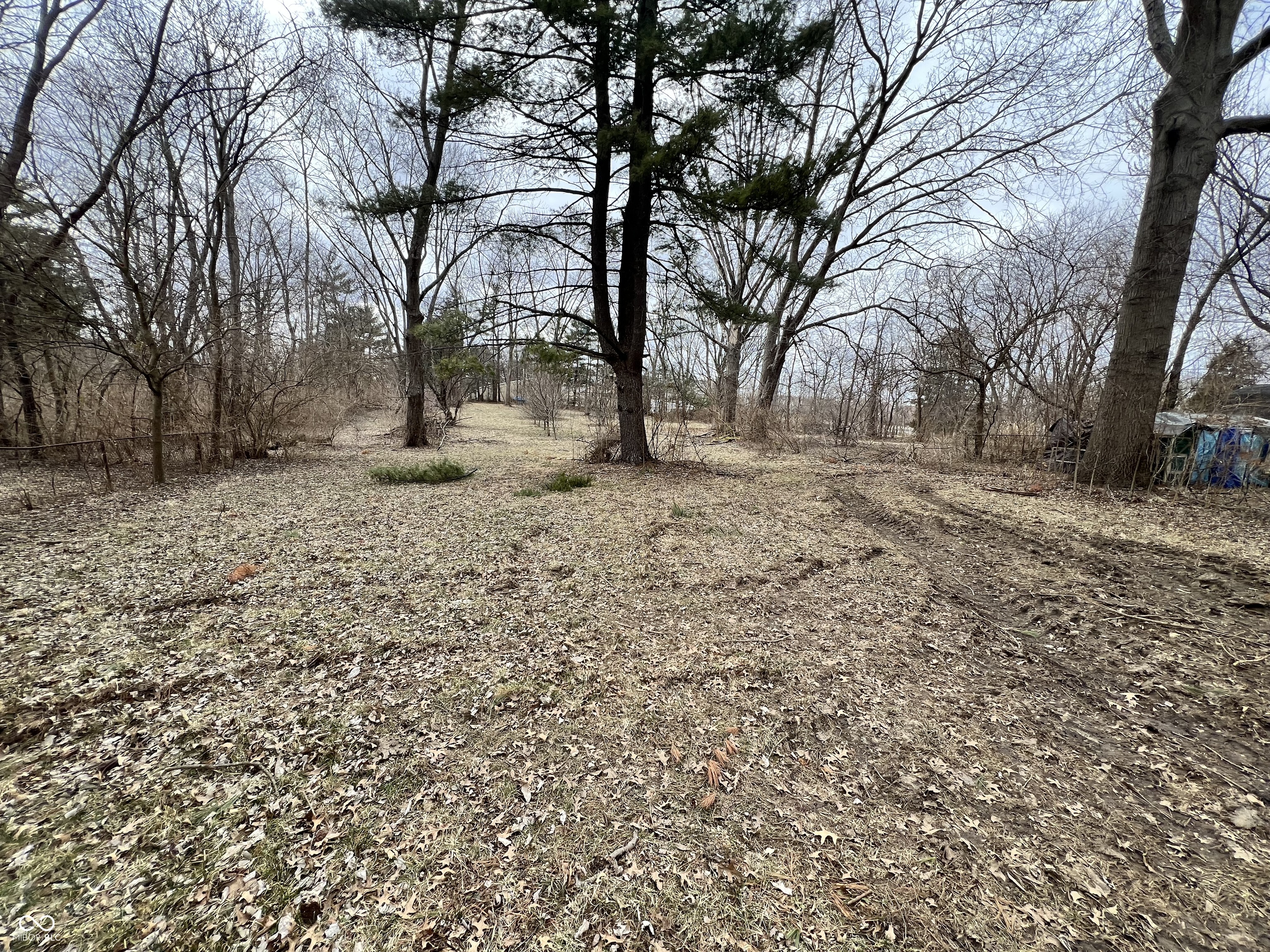 8328 South Franklin Road Indianapolis, IN 46259 - Photo 4 of 18 Gallery Image 4