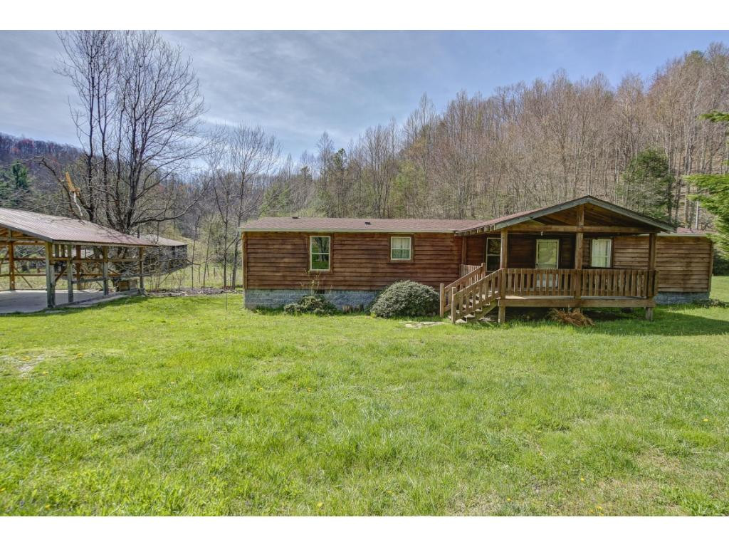 727 Fairview Road Hampton, TN 37658 - Photo 1 of 25 Photo 1