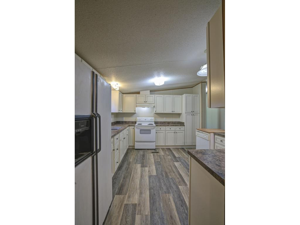 727 Fairview Road Hampton, TN 37658 - Photo 11 of 25 Photo 11