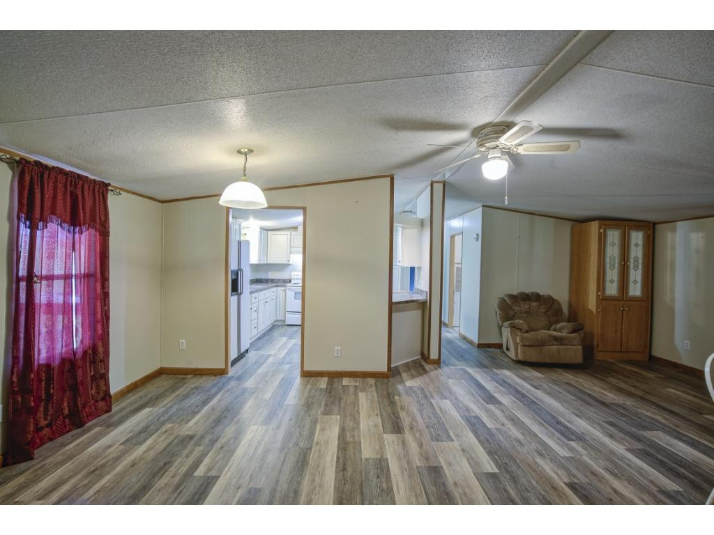 727 Fairview Road Hampton, TN 37658 - Photo 10 of 25 Photo 10