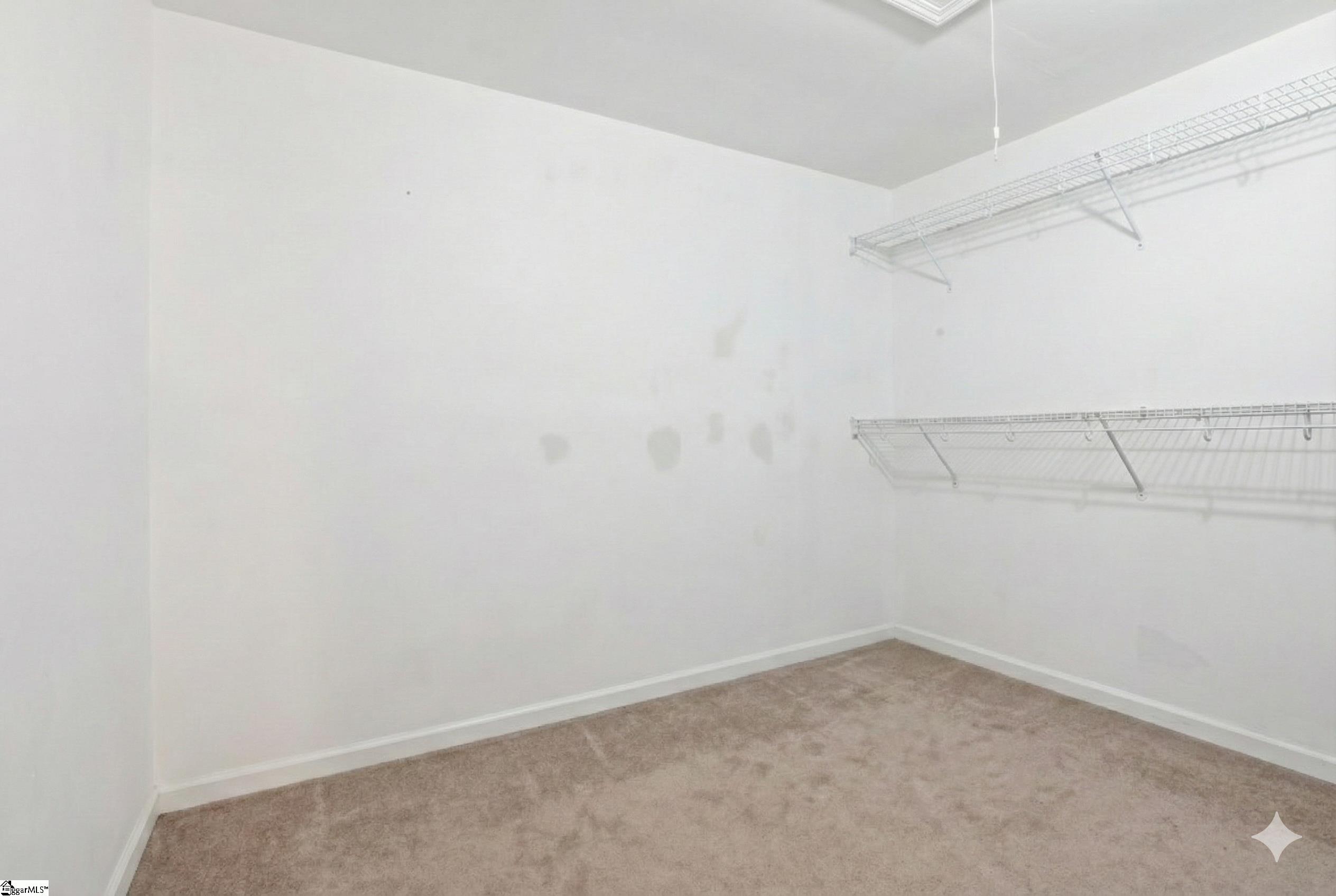 609 Roe Road Greenville, SC 29611 - Photo 17 of 35