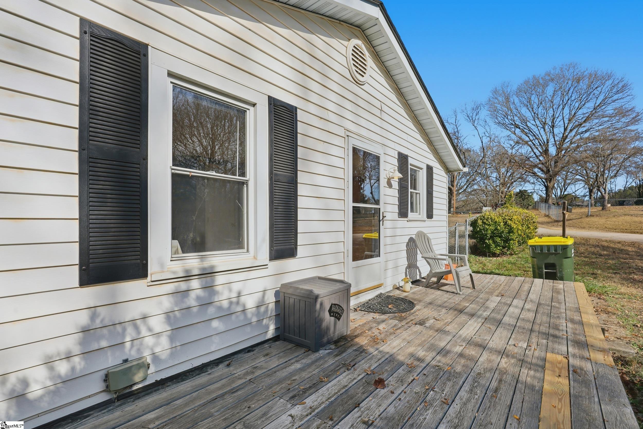 609 Roe Road Greenville, SC 29611 - Photo 29 of 35