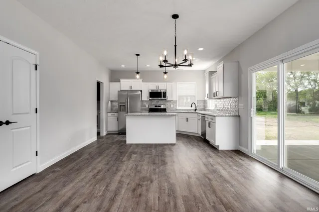 $524,900 | 825 Drydock Drive, Lafayette, IN 47909