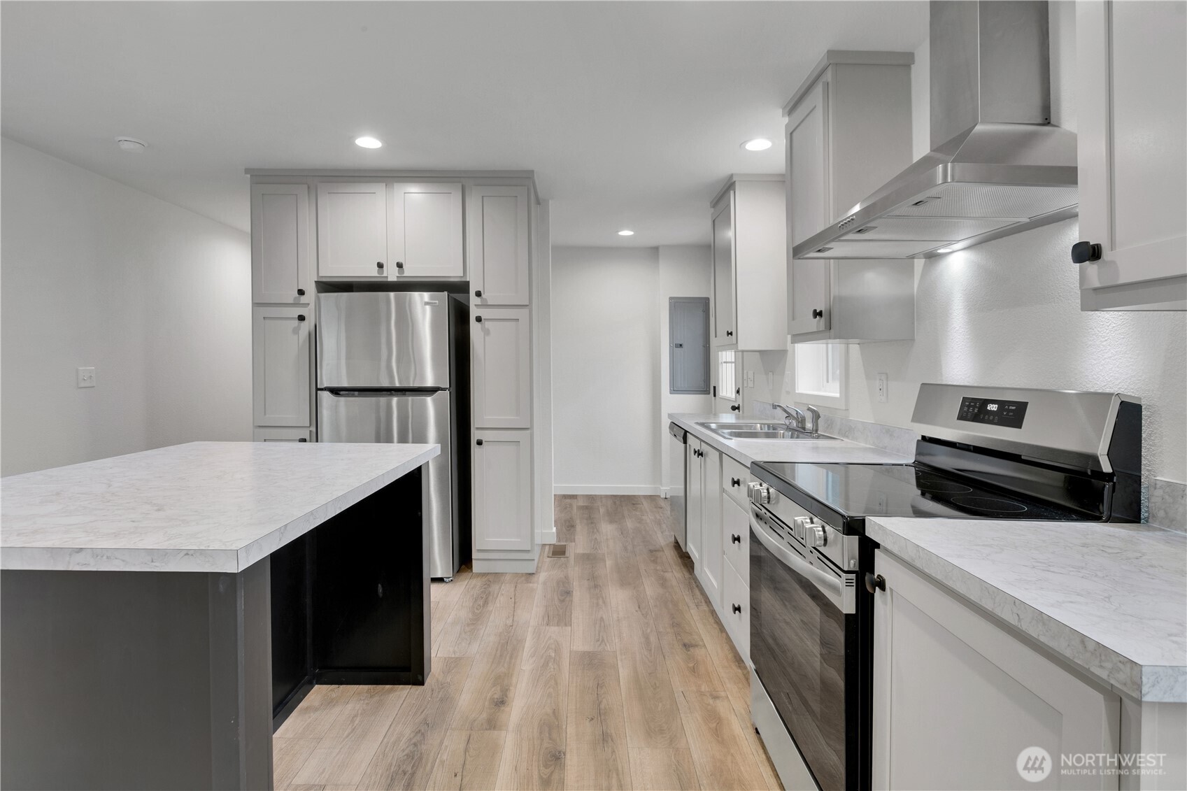 3702 Hunt Street, Unit 50 Gig Harbor, WA 98335 - Photo 4 of 17