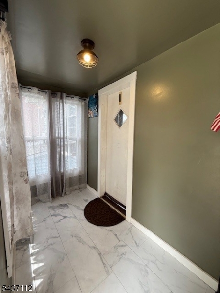 436 Knickerbocker Avenue Paterson, NJ 07503 - Photo 32 of 44