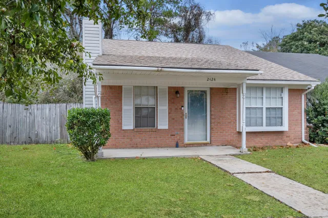 $1,500 | 2424 Ian Drive, Tallahassee, FL 32303
