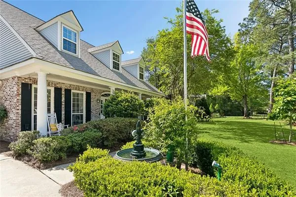 $720,000 | 349 Stonehaven Drive, Mandeville, LA 70471