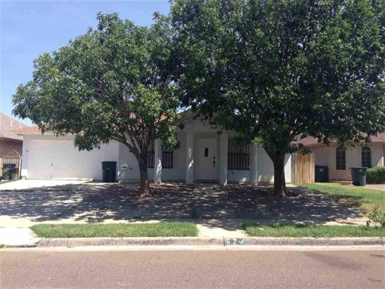 624 Forest Loop Laredo, TX 78045 - Photo 1 of 8 Gallery Image 1
