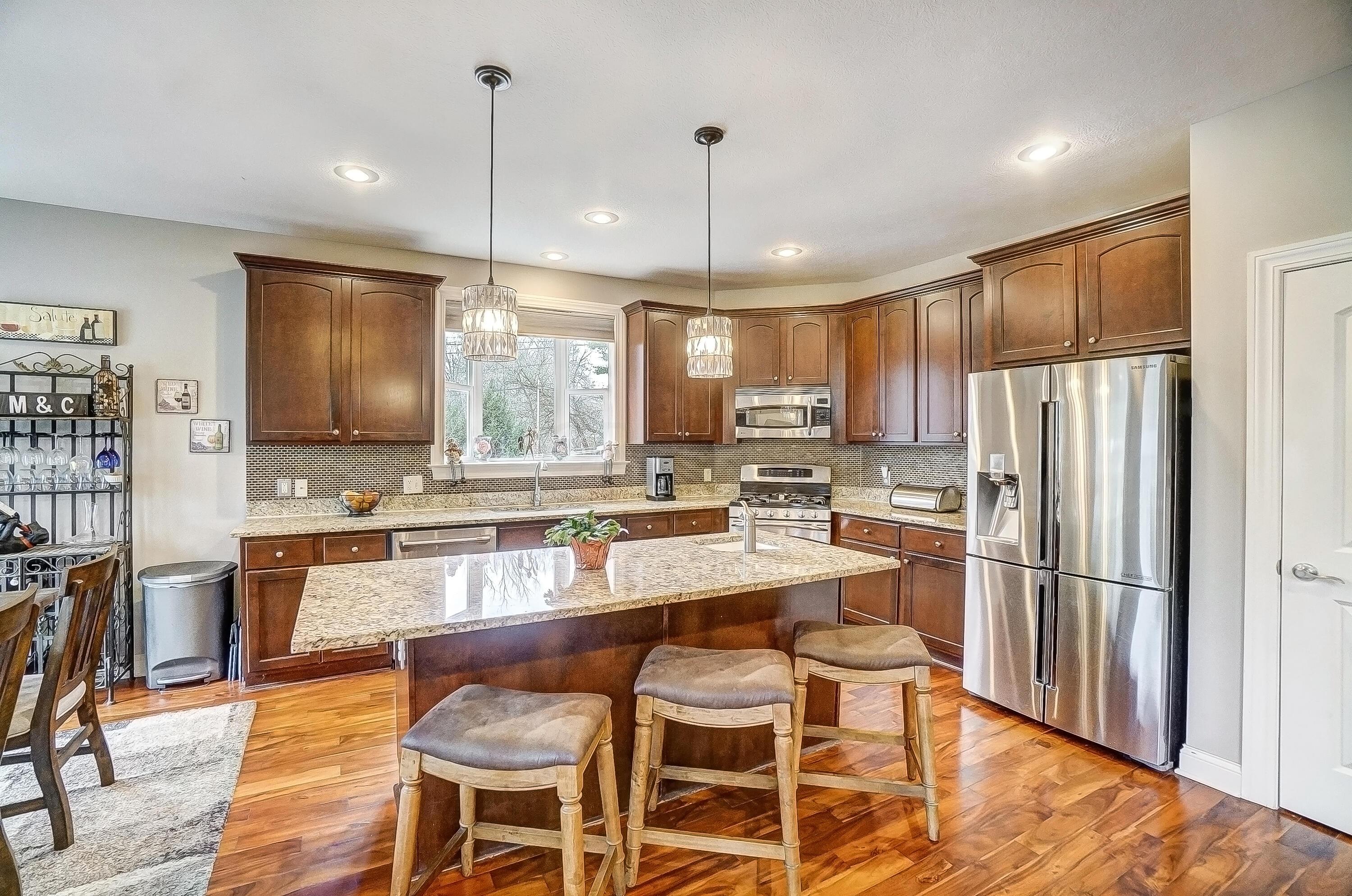 6310 Linworth Road Worthington, OH 43085 - Photo 11 of 80 Kitchen