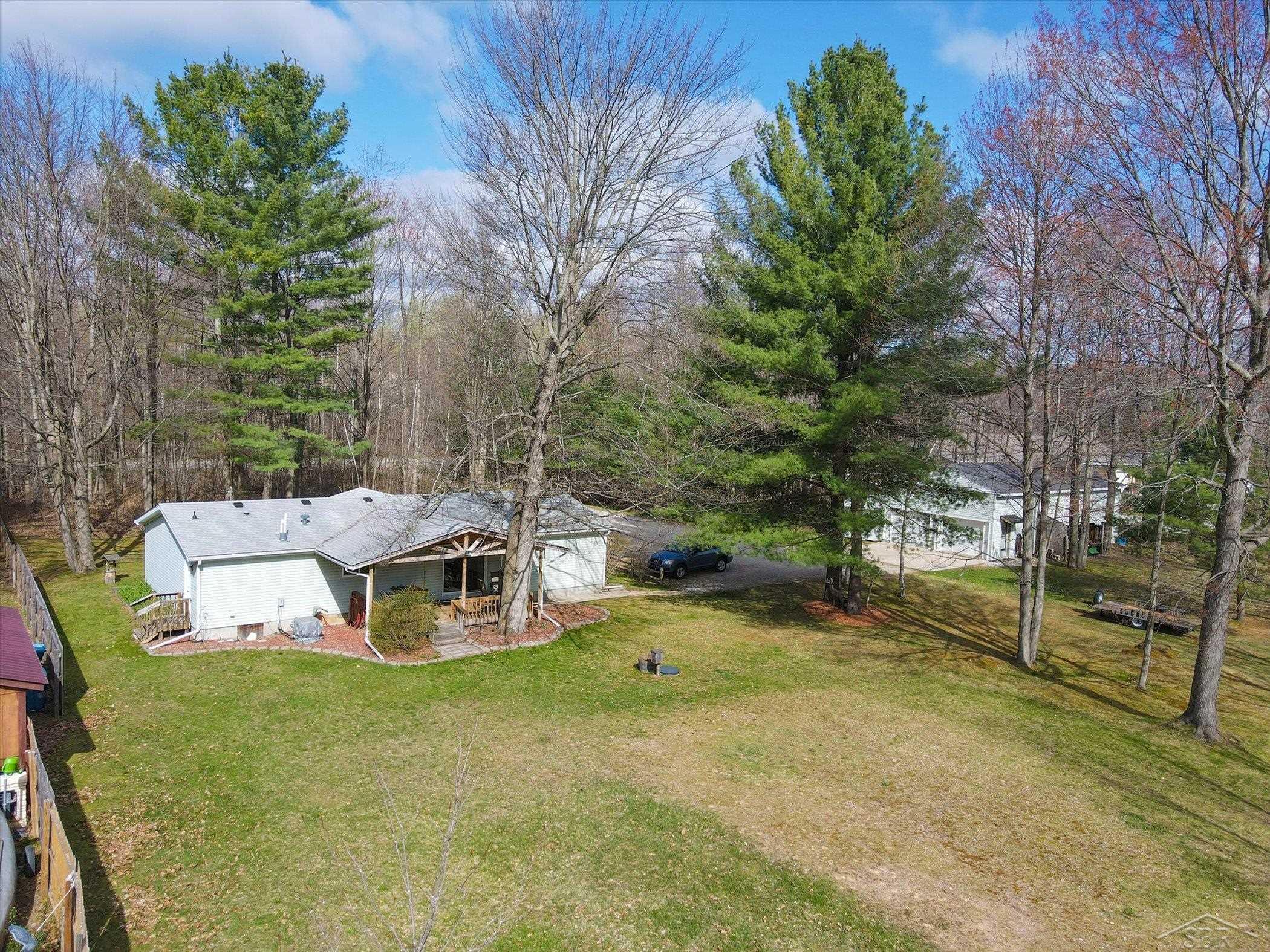 3607 Wieman Road Beaverton, MI 48612 - Photo 52 of 67 50107007-51.JPG