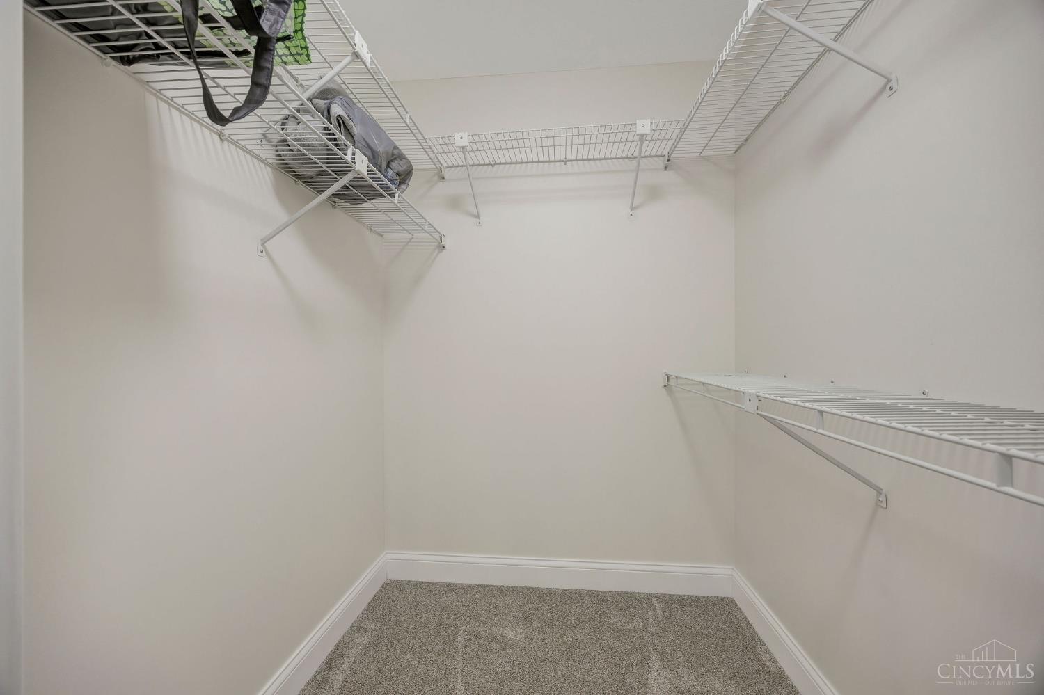 5368 Werk Road, Unit 27 Cincinnati, OH 45248 - Photo 33 of 47