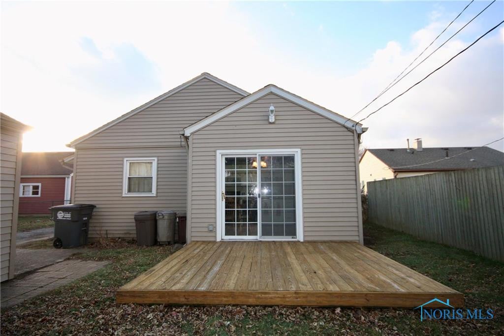4610 Edgemont Road Toledo, OH 43611 - Photo 9 of 10 Gallery Image 9