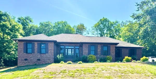$550,000 | 104 Sorrento Drive, Moore, SC 29369