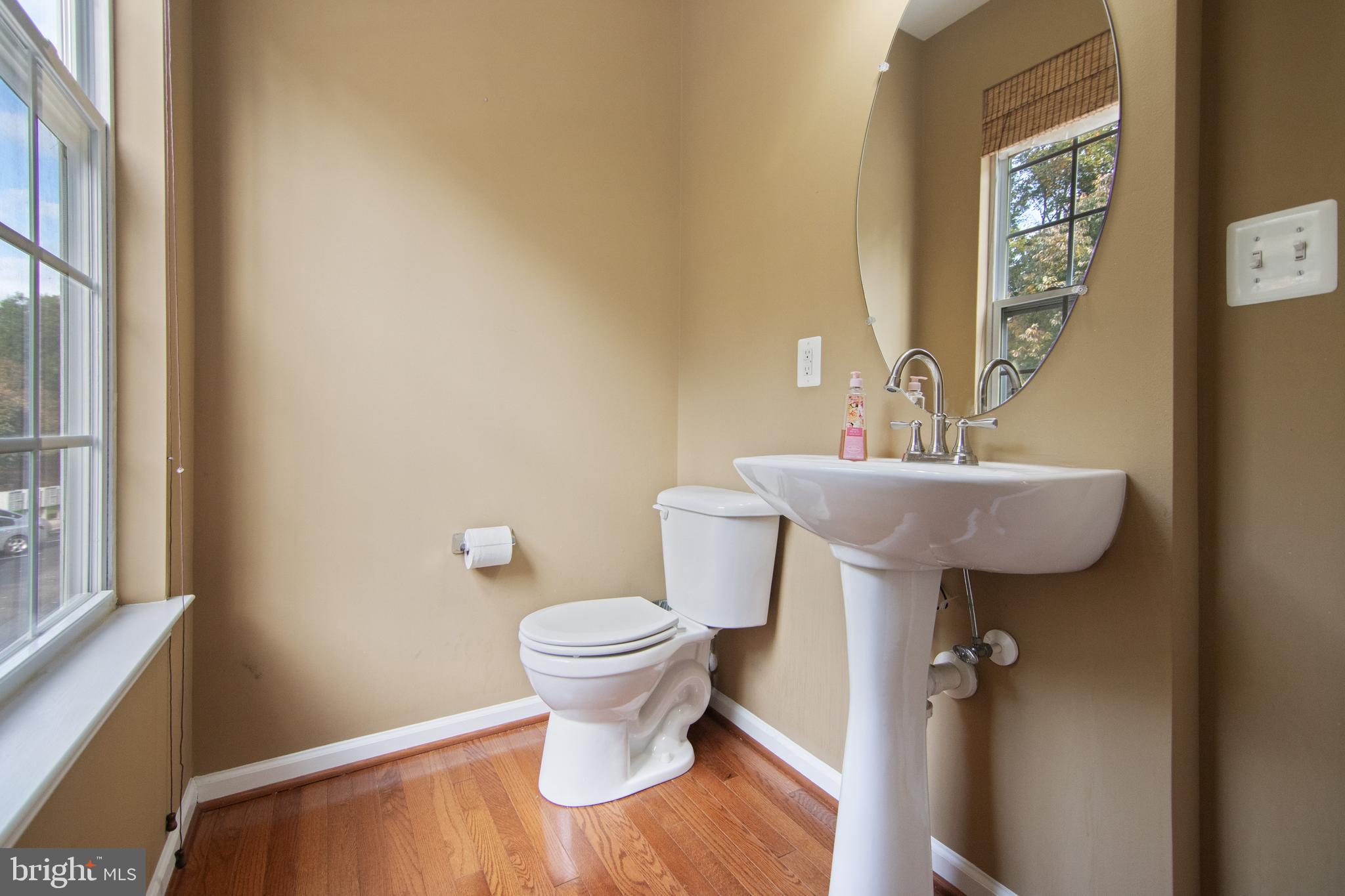 7171 Water Oak Road, Unit 175 Elkridge, MD 21075 - Photo 15 of 49 7171 WATER OAK - MAIN FLOOR POWDER ROOM