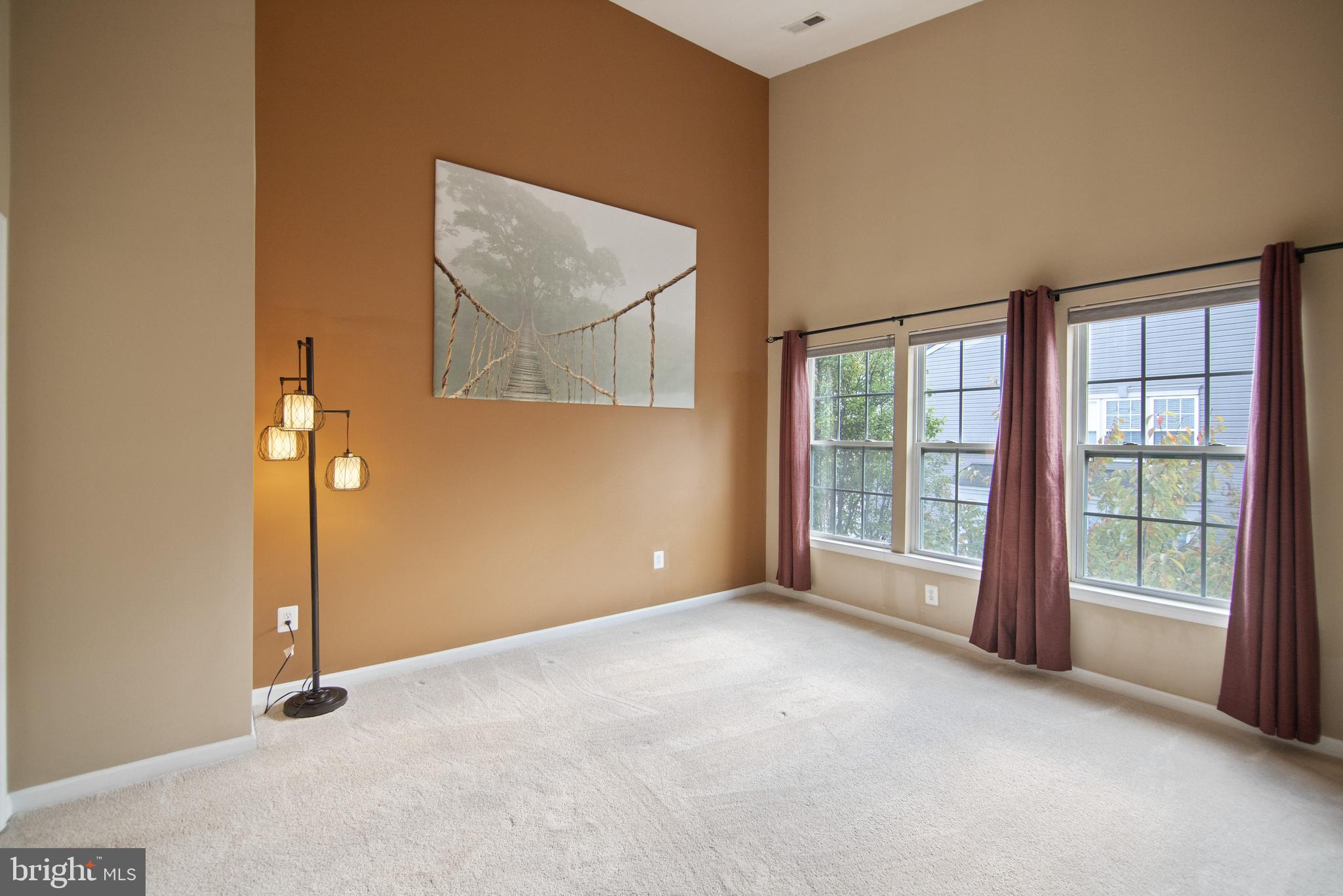 7171 Water Oak Road, Unit 175 Elkridge, MD 21075 - Photo 17 of 49 7171 WATER OAK - UPPER LEVEL OWNER'S SUITE