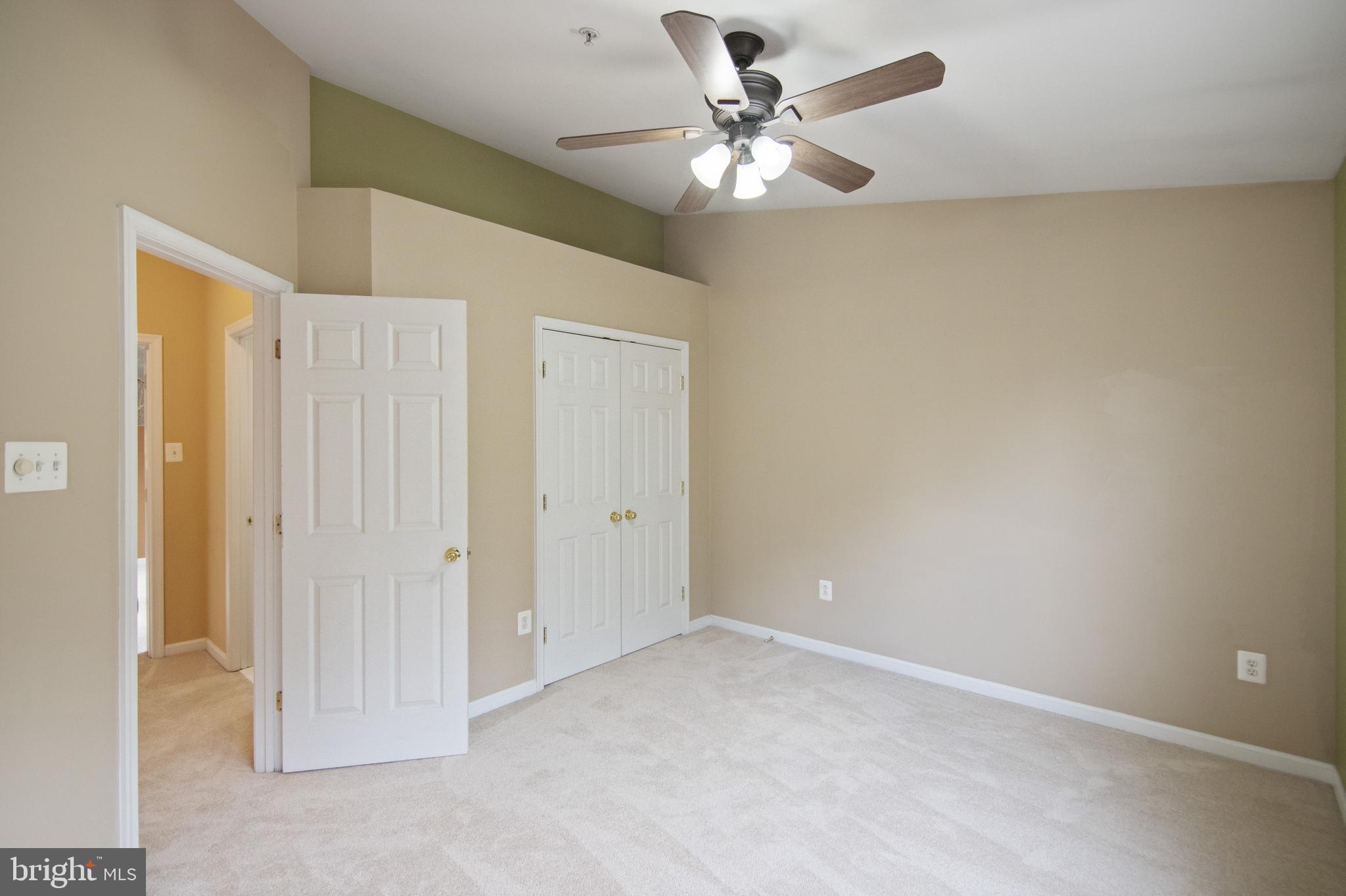 7171 Water Oak Road, Unit 175 Elkridge, MD 21075 - Photo 31 of 49 7171 WATER OAK - 3RD BEDROOM W/ CLOSET