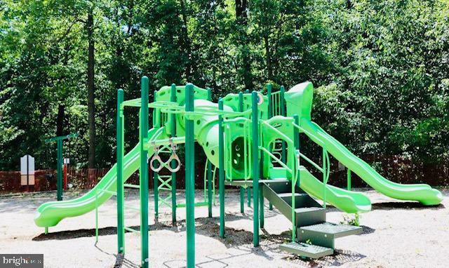 7171 Water Oak Road, Unit 175 Elkridge, MD 21075 - Photo 45 of 49 7171 WATER OAK - COMMUNITY PLAYGROUND
