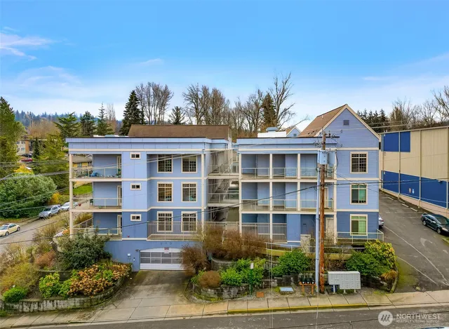 $225,000 | 910 Gladstone Street, Unit 205, Bellingham, WA 98229