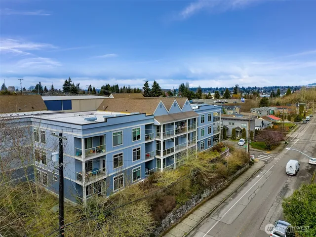 $225,000 | 910 Gladstone Street, Unit 205, Bellingham, WA 98229