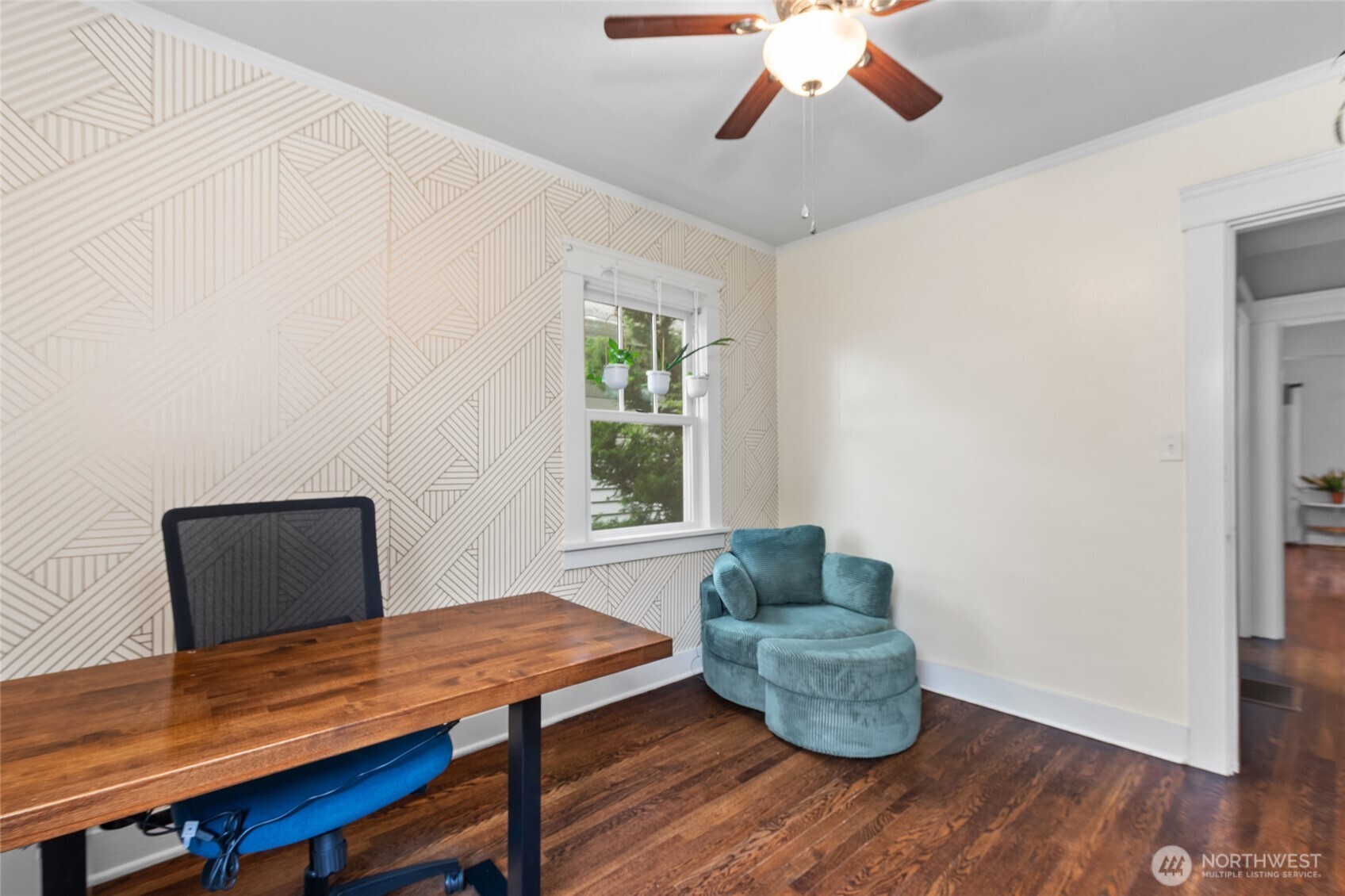 731 North 80th Street Seattle, WA 98103 - Photo 25 of 38