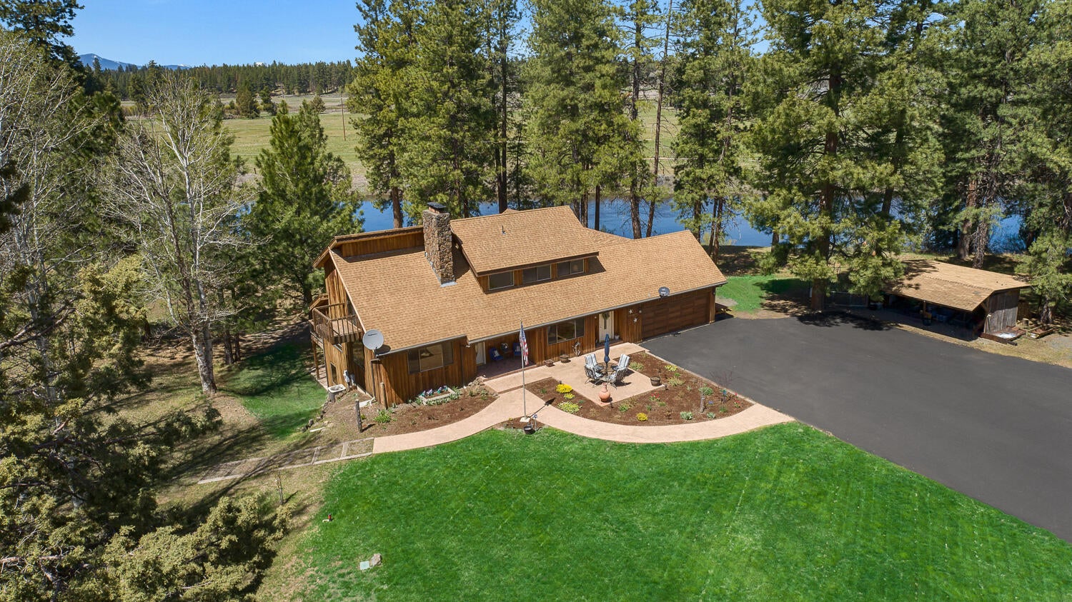 32841 River Bend Road Chiloquin, OR 97624 - Photo 1 of 77 001 Vladic River Ranch