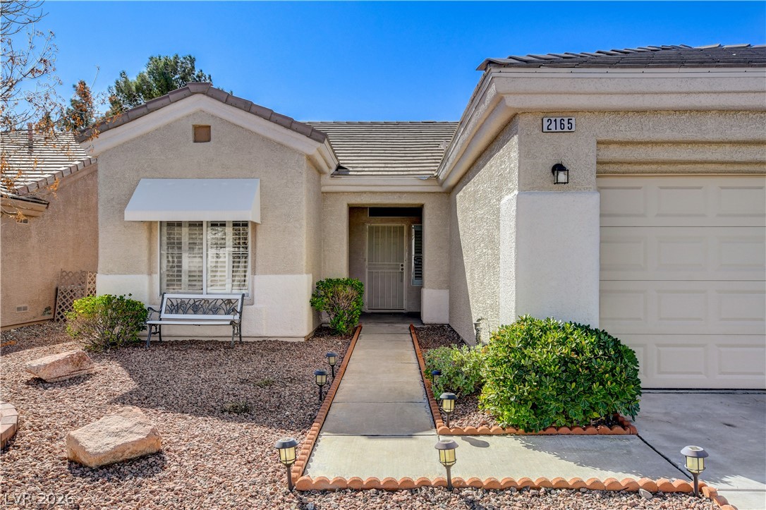 2165 Chapman Ranch Drive Henderson, NV 89012 - Photo 3 of 38