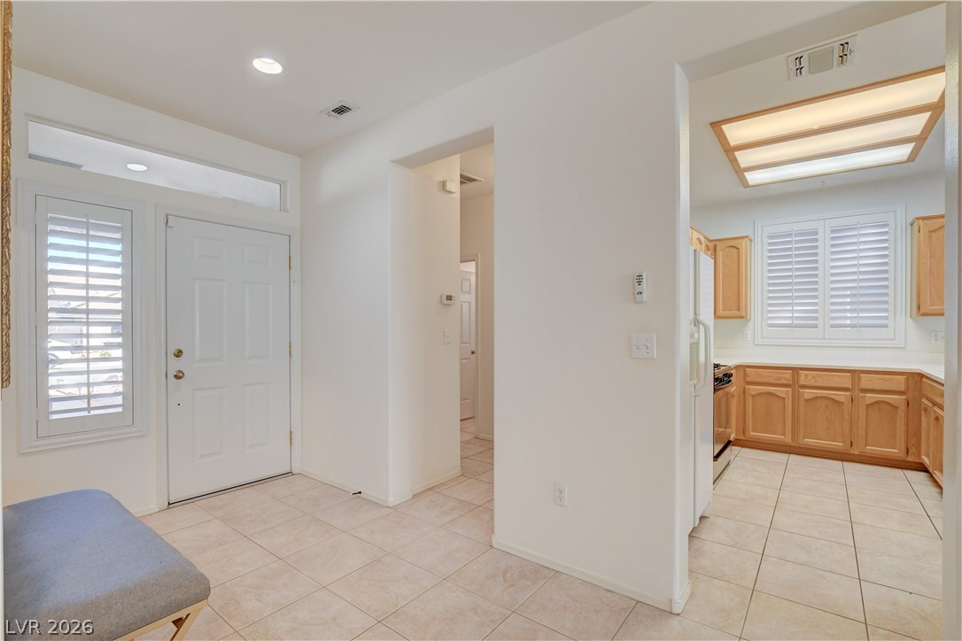 2165 Chapman Ranch Drive Henderson, NV 89012 - Photo 10 of 38