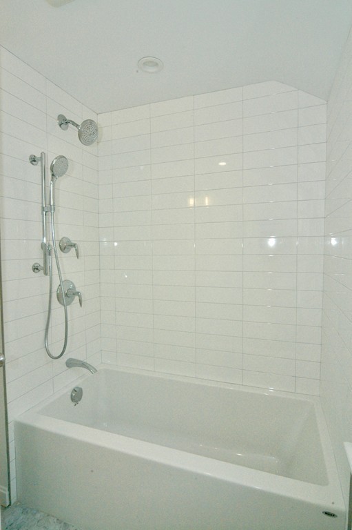 20 Northbourne Road, Unit 20 Boston, MA 02130 - Photo 13 of 18 Gallery Image 13